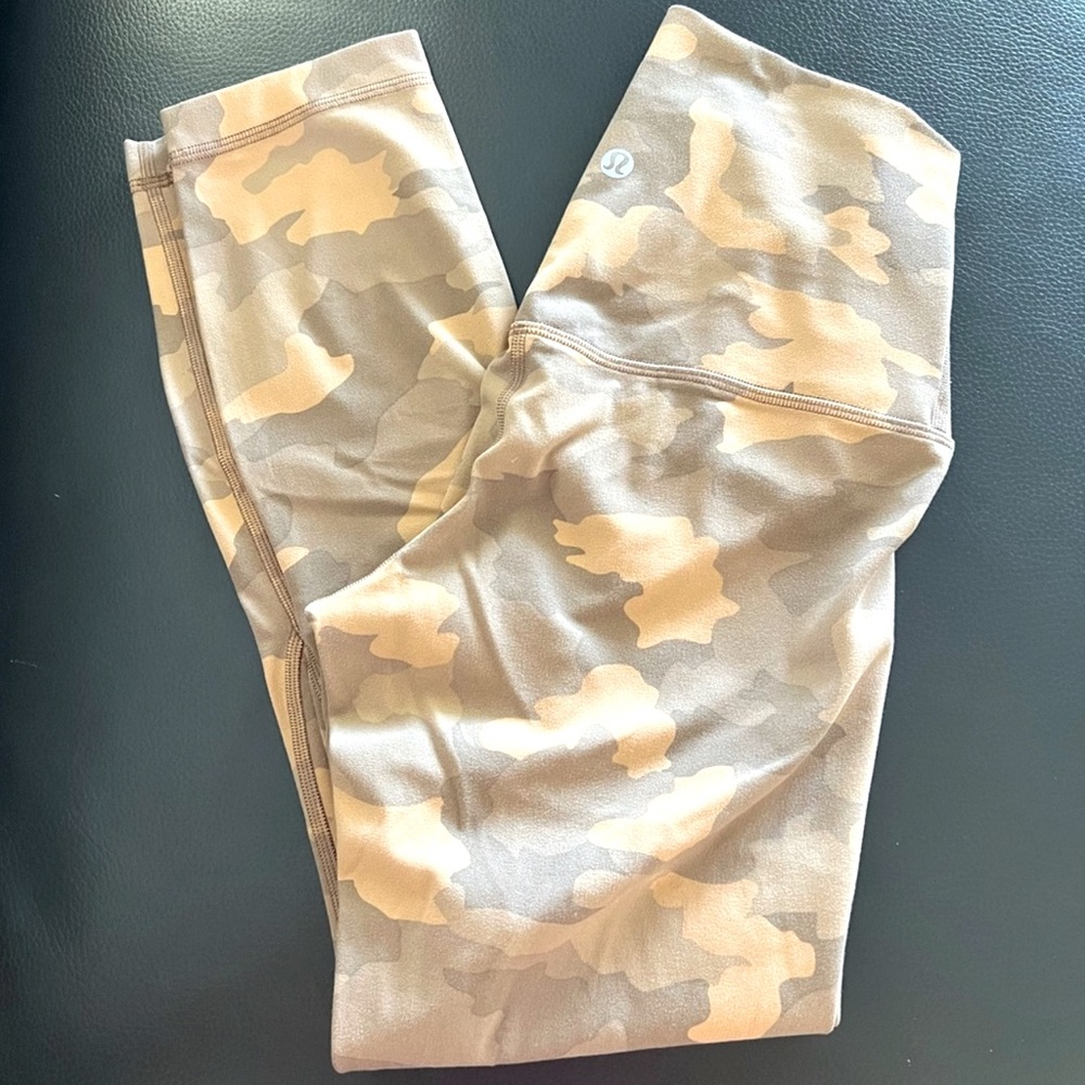 Heritage 365 Camo Beige Multi lulu lemon align leggings
